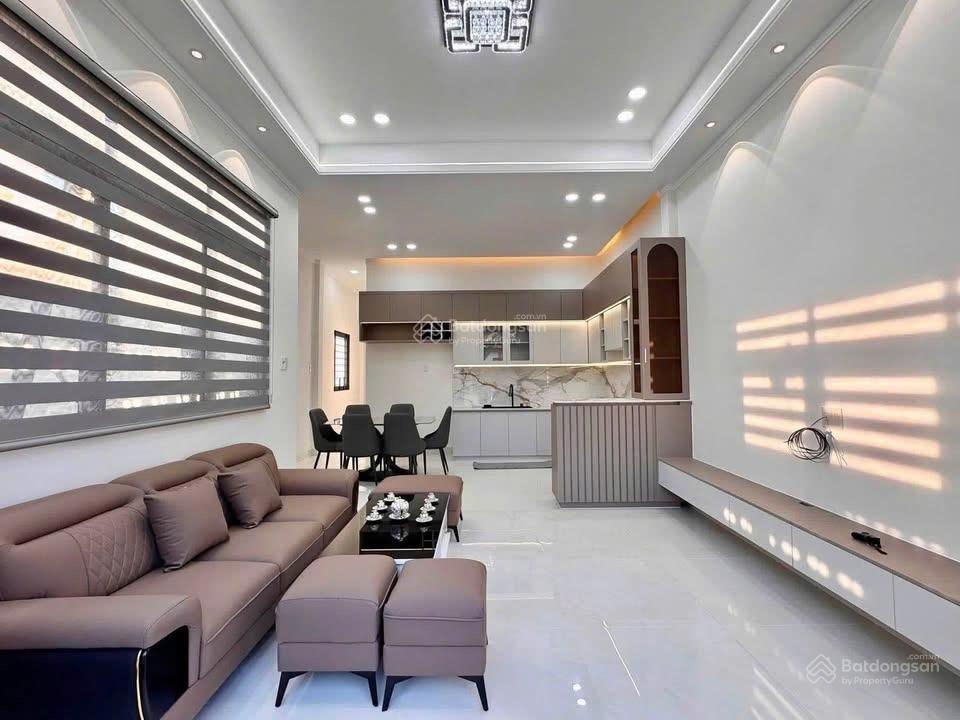Chủ ngộp bán gấp căn cấp 4 diện tích rộng gần đường lớn gặp chủ còn giảm sâu