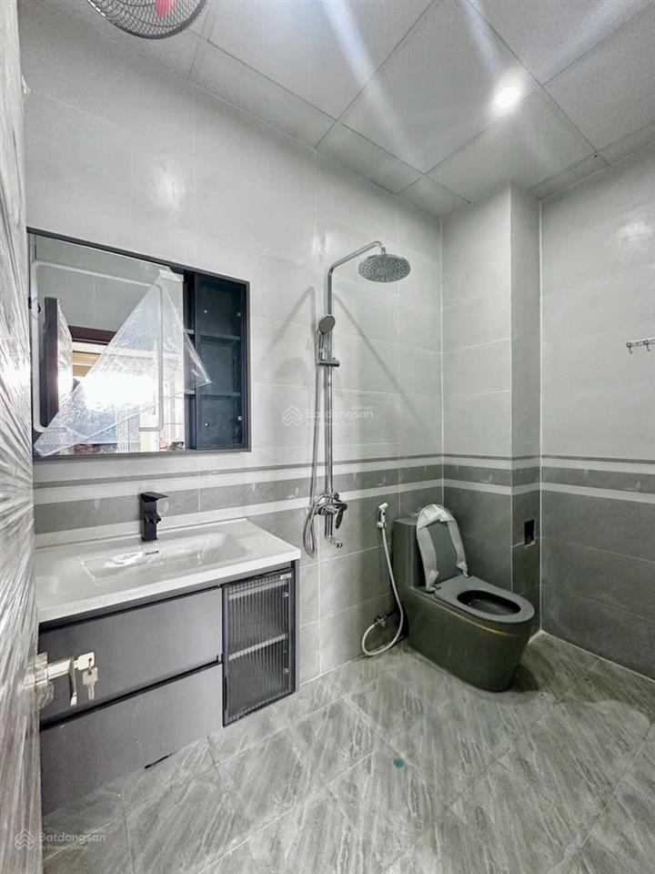 Em còn căn biệt thự mini gần bửu long diện tích rộng 7m x 15m sổ riêng full thổ cư