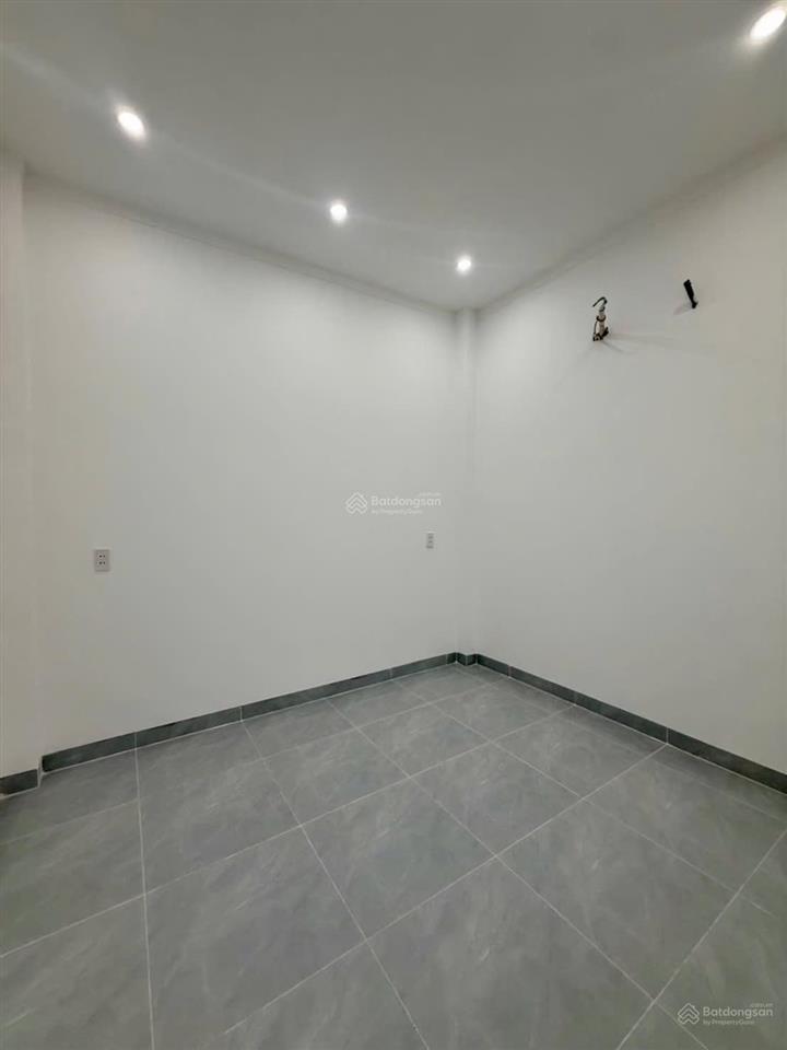 Nhà lầu mặt tiền kinh doanh gần huỳnh văn nghệ trấn biên  tặng nội thất  vào ở ngay