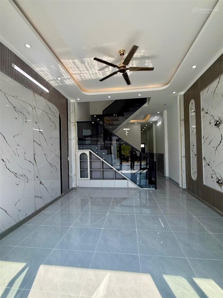 Nhà lầu mặt tiền kinh doanh gần huỳnh văn nghệ trấn biên  tặng nội thất  vào ở ngay