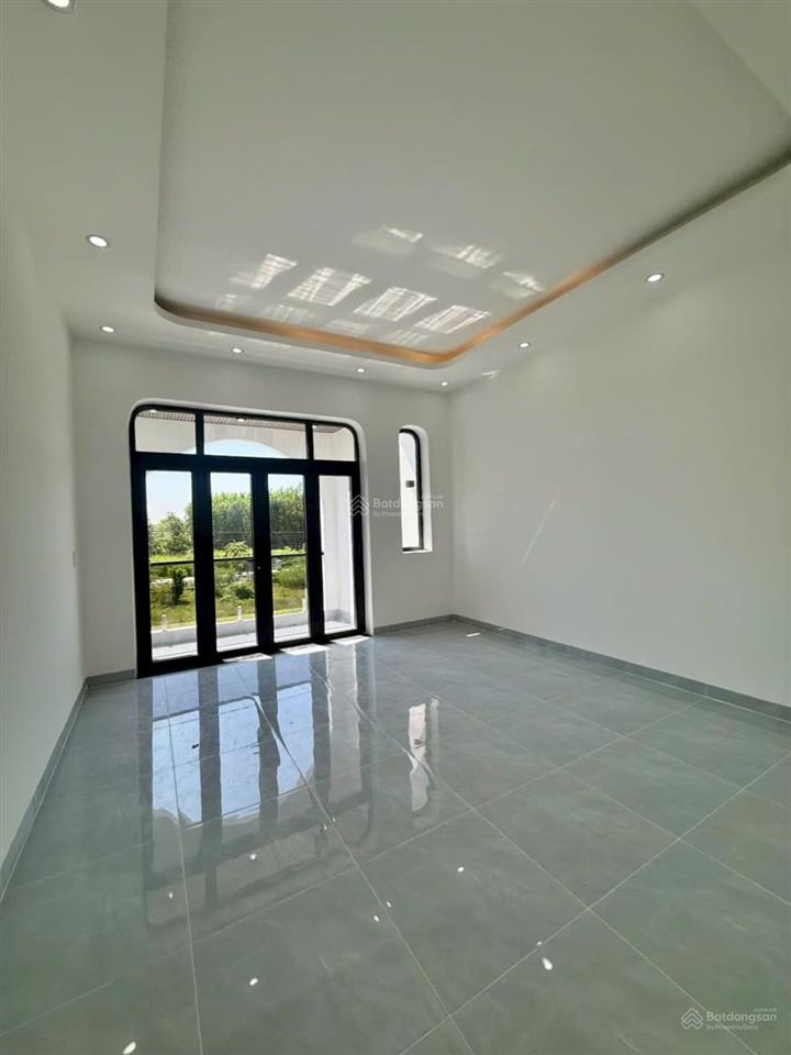 Nhà lầu mặt tiền kinh doanh gần huỳnh văn nghệ trấn biên  tặng nội thất  vào ở ngay