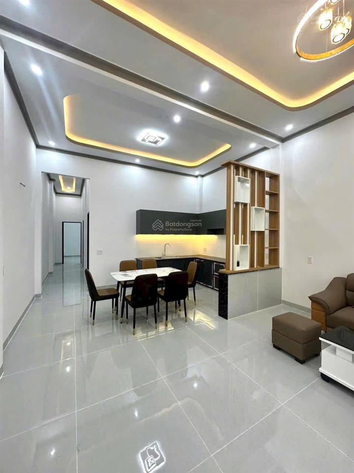 Nhà cấp 4 giá rẻ anh chị làm công nhân cũng mua được nhà sổ riêng full thổ cư