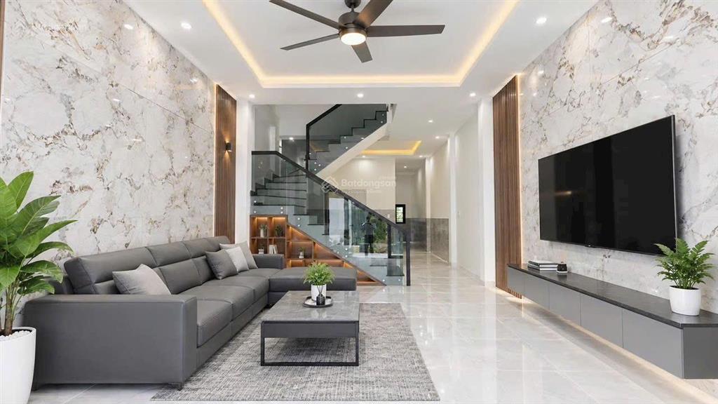 Nhà lầu mới xây gần đt 768 cây xăng thạnh phú sổ riêng chợ trường học đầy đủ