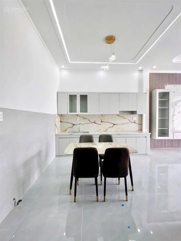Chủ ngộp cần bán gấp căn nhà xây tâm huyết gần trung tâm  hương lộ 7 tân triều
