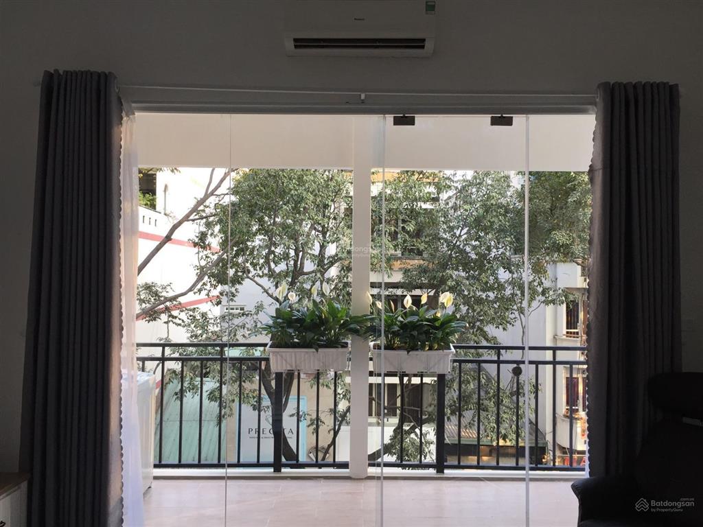 Rất hiếm ! cần bán chcc mặt tiền 60 nguyễn trãi quận 1. giá 4,3 tỷ. sở hữu lâu dài, thang máy.