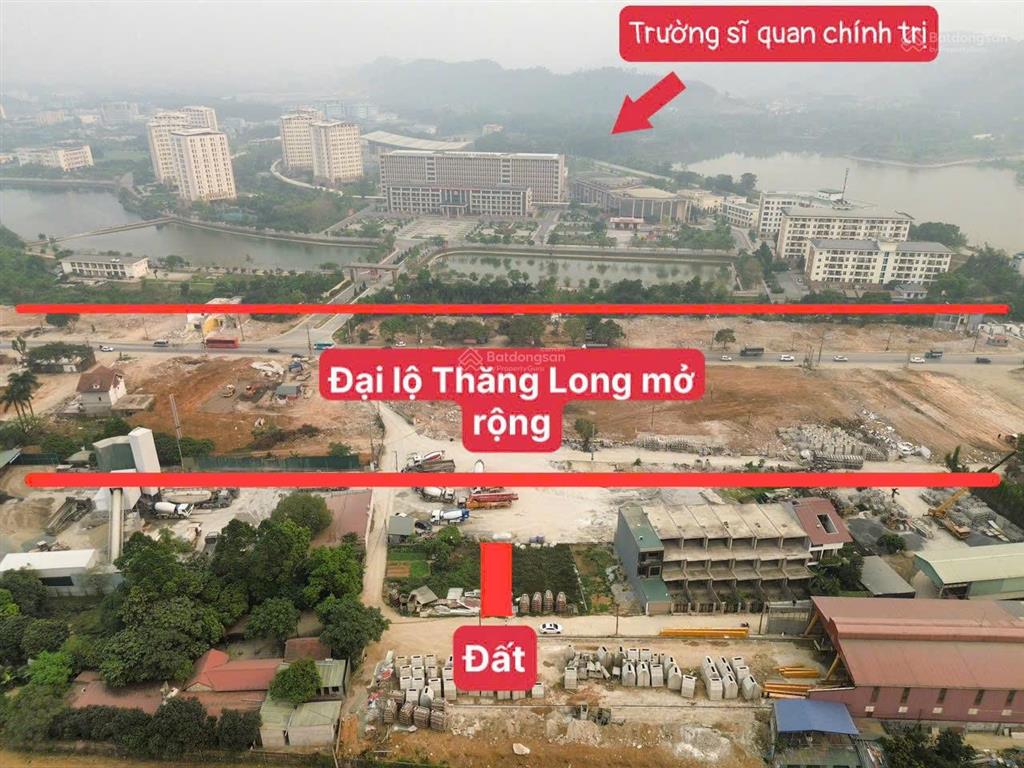 Đất đối diện với đại học quốc gia  với học viện chính trị quân sự hoà lạc