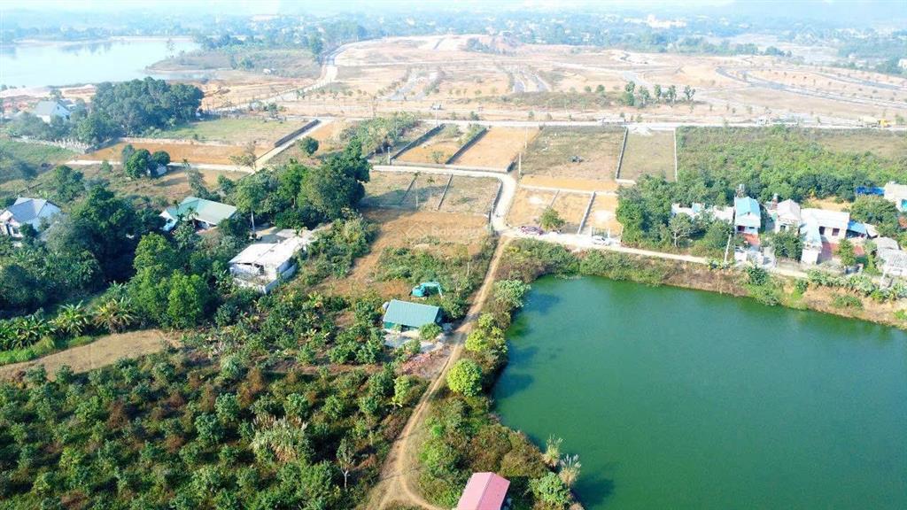 Chỉ hơn 2 tỷ ac đã sở hữu lô đất viu hồ cực chill  đất ngay khu nghỉ dưỡng
