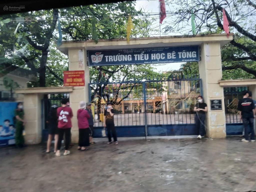 Cc bê tông 3 ngủ 2 vệ sinh căn góc phòng với nội thất còn mới giá tốt