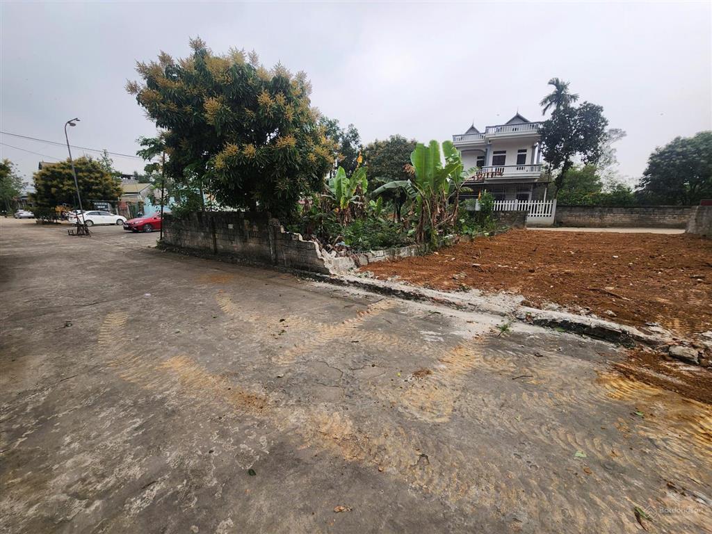 180m2 full đất ở  lô đất 2 mặt tiền cách ql có 100 mét vị trí cực kỳ vip