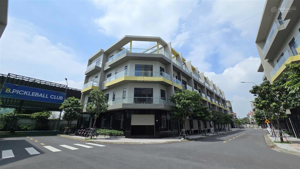 Bán nhà phố liền kề bcons univalley đẹp tại đông hòa, bình dương, 7,5 tỷ, 60m2