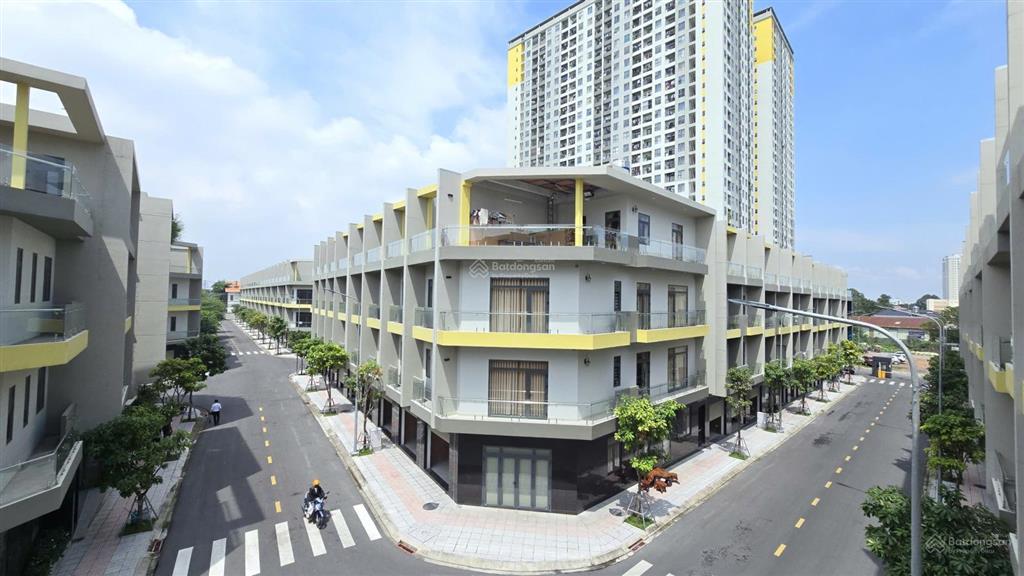 Bán nhà phố liền kề bcons univalley đẹp tại đông hòa, bình dương, 7,5 tỷ, 60m2