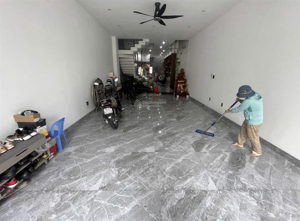 Cho thuê nhà hẻm lê văn sỹ phường 1 tân bình