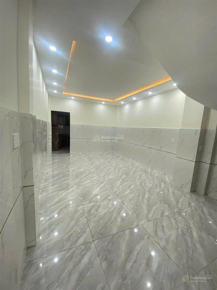 Cho thuê nhà làm căn hộ homestay hẻm lê văn sỹ tân bình