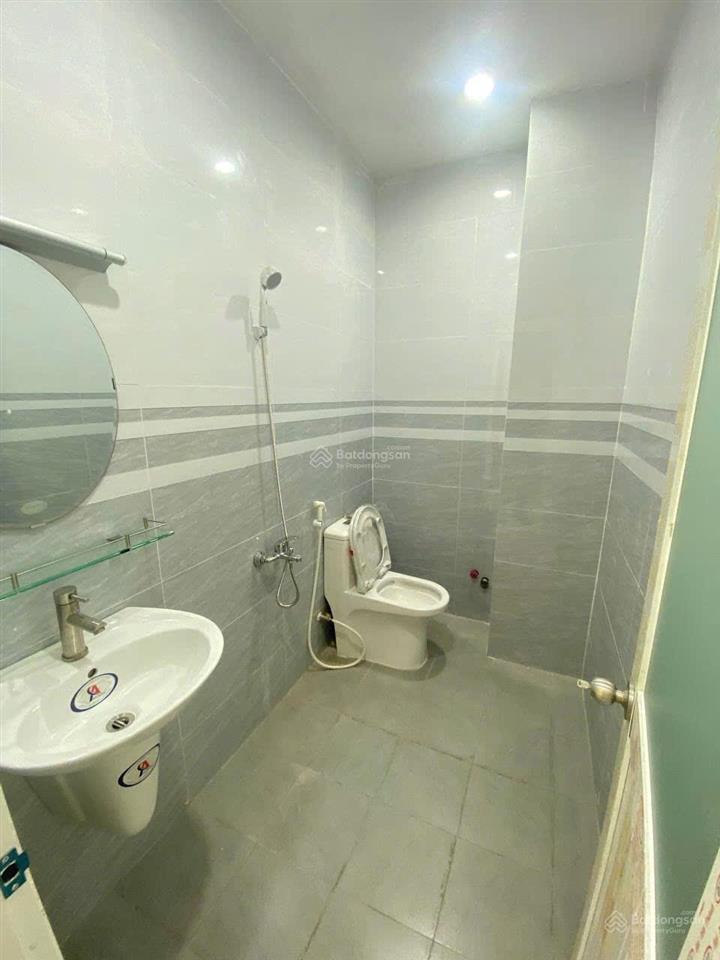 Cho thuê nhà làm căn hộ homestay hẻm lê văn sỹ tân bình