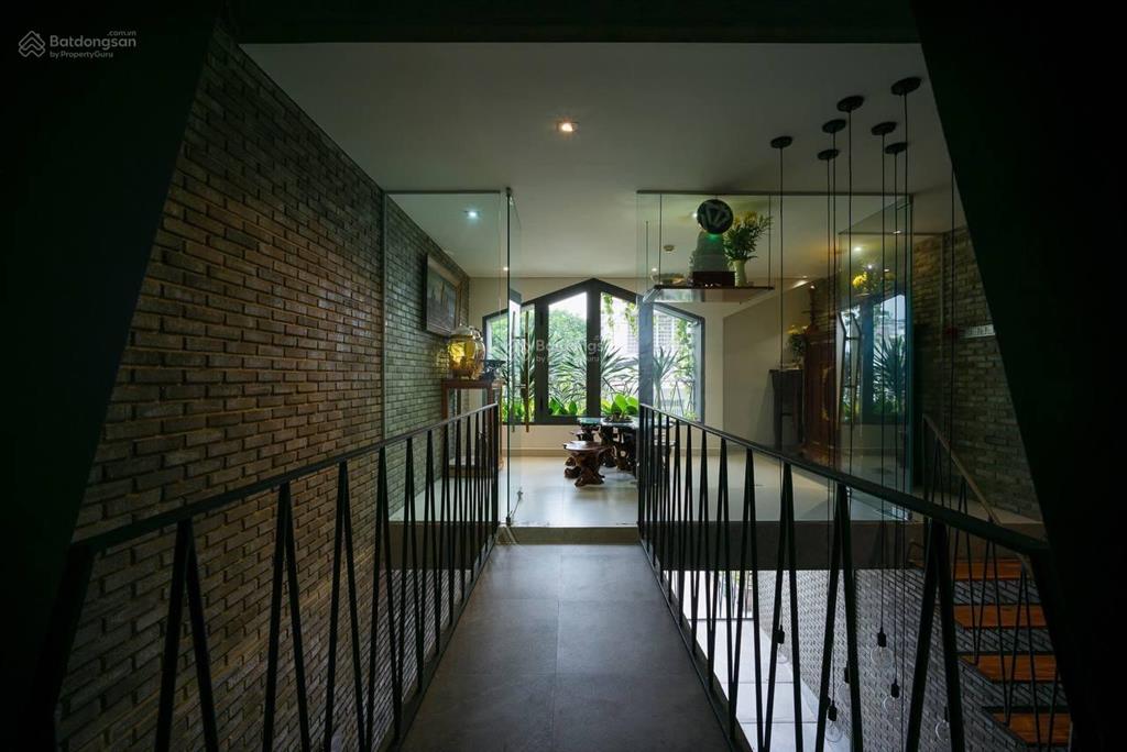 Cho thuê villa phong cách hiện đại, tây thạnh, q. tân phú, có thang máy