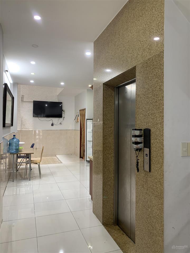 Nhà thật giá thật cho thuê 20 triệu đường hiền vương có thang máy