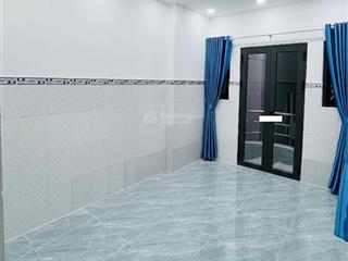 Sát mt dương bá trạc | dt 30m2 | góc 2 mặt hẻm | 4pn