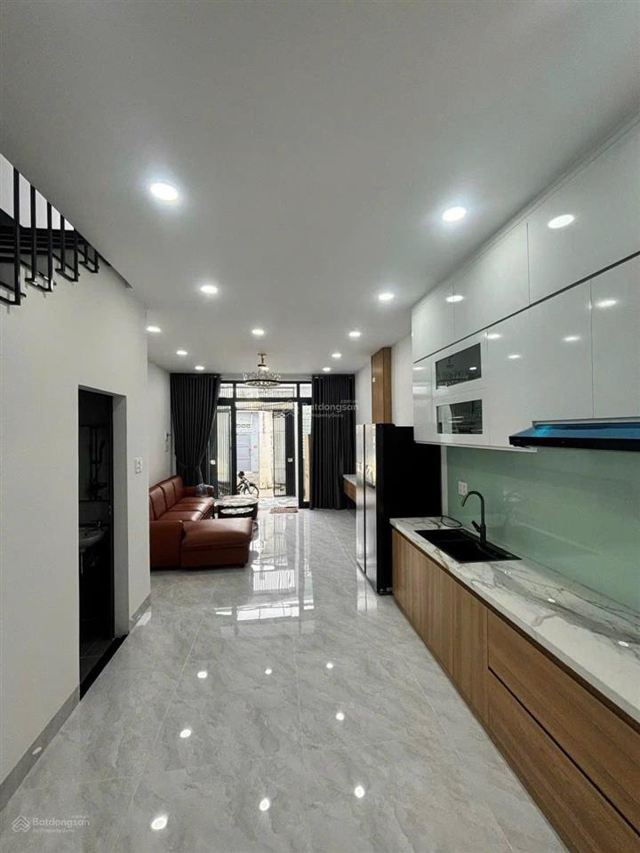 Bán nhà hẻm đường 2/4  vạn thắng, phường nha trang