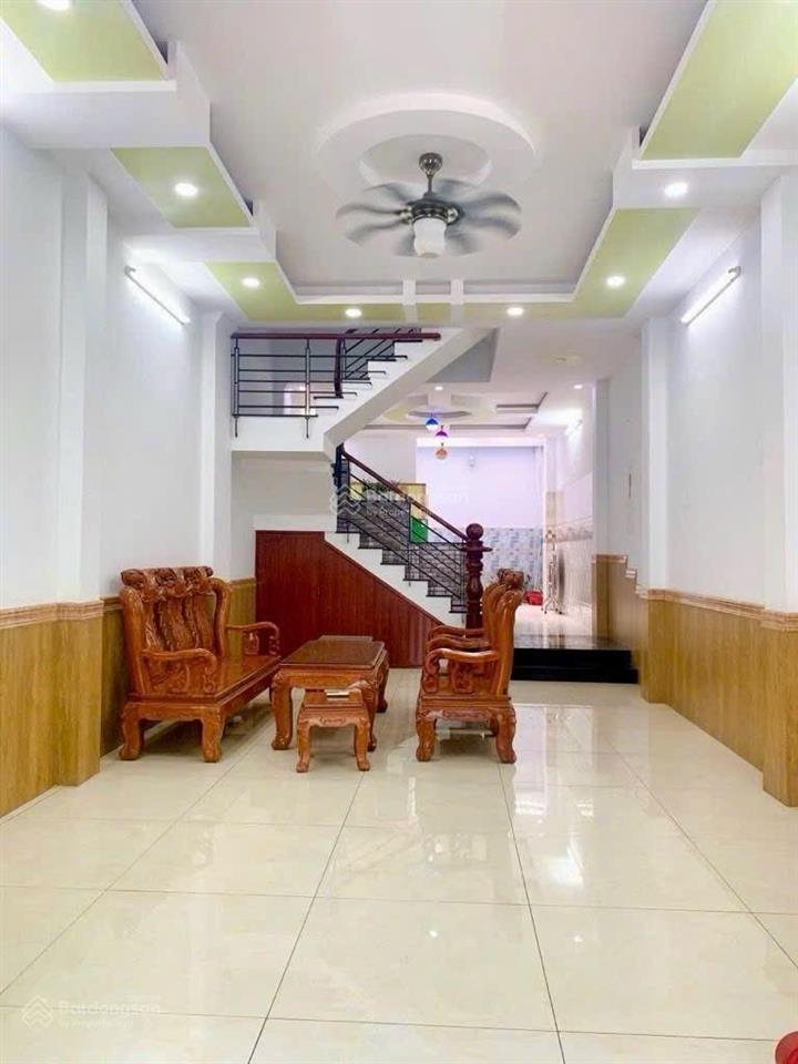 Bán nhà gò vấp, phạm văn bạch, đường nhựa 5m thông tứ tung, 4 tầng, ngang 4.5x20m, chỉ 8.x tỷ.