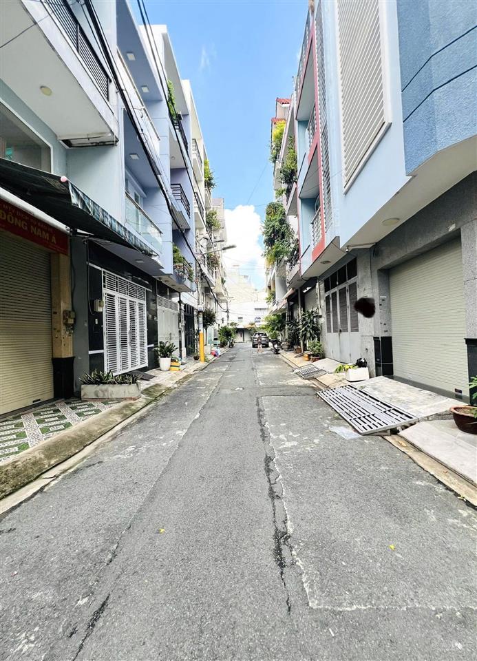 Bán gấp nhà đẹp, 3 tầng, full nội thất, sổ vuông vức, nguyễn sỹ sách, 6,5x8,5m, nhỉnh 6 tỷ