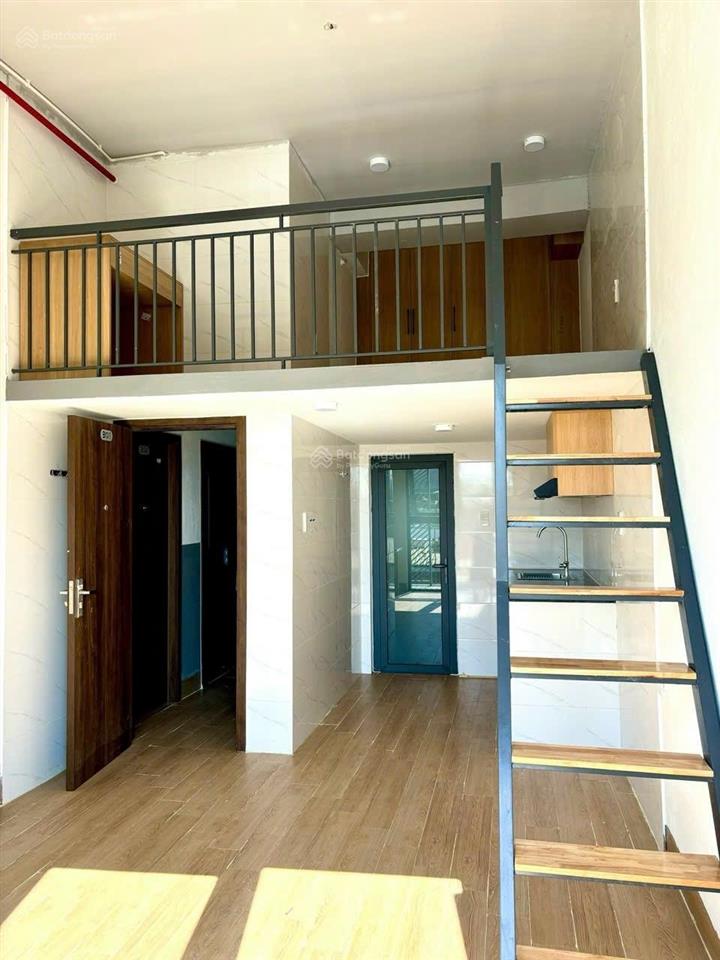 Bán căn hộ dịch vụ 141m2  ngang 6,4m 30phòng  doanh thu 130tr/th  trung tâm hải châu, đà nẵng
