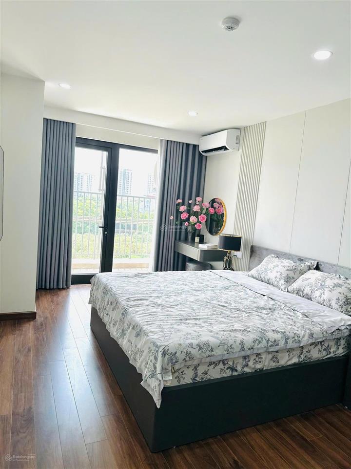 Bluegem ngã tư cầu tứ hiệp  trục 05b view sông  3pn 2vs  95m2, 6,8 tỷ