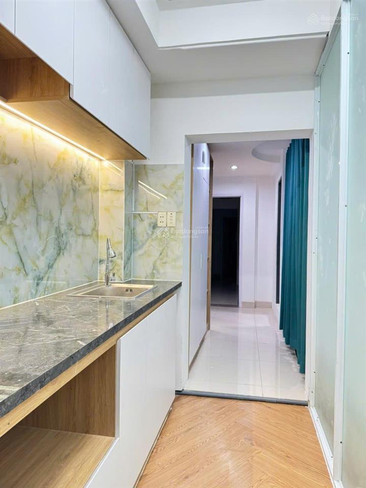 Cho thuê căn hộ 2 pn tại an phú, quận 2 ban công riêng, máy giặt riêng giá 7,8tr/tháng trống sẵn