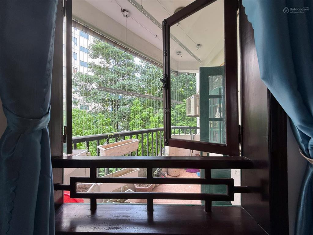 Cho thuê chcc tòa c khúc thừa dụ