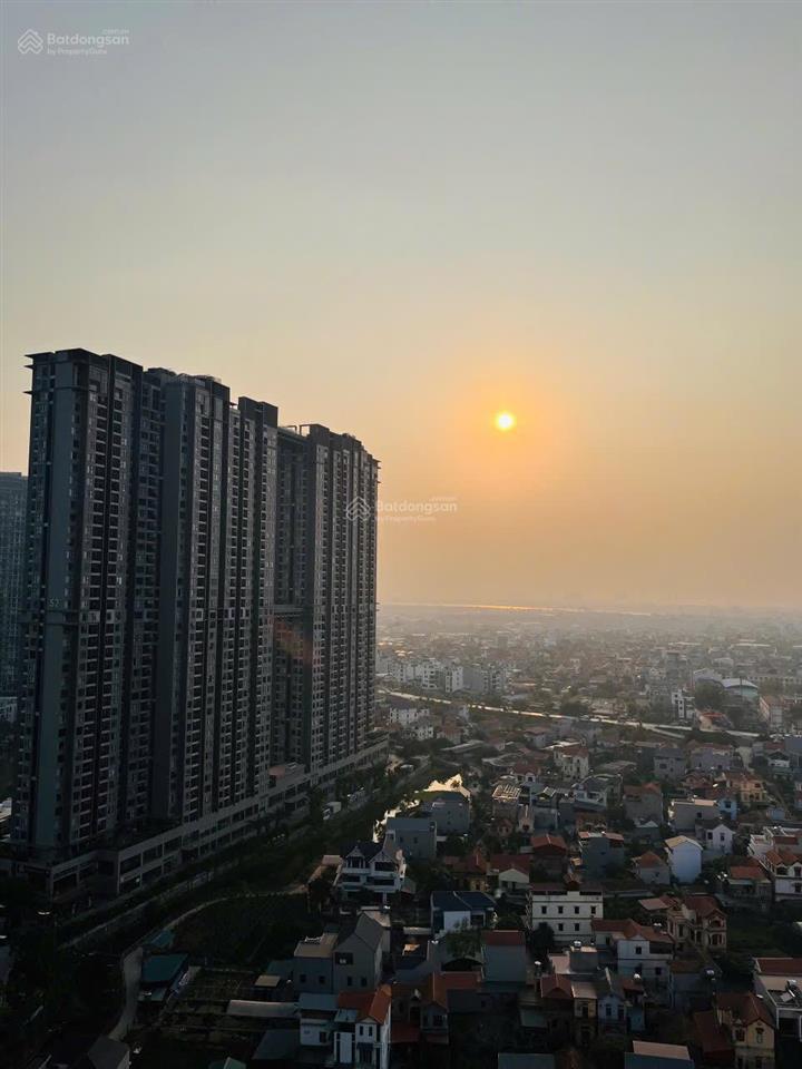 Duplex tầng trung  toà cao cấp nhất s  premium sky oasis  view sông hồng  full nội thất