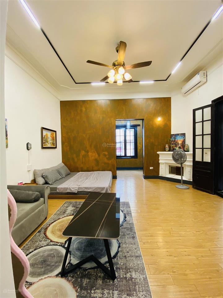 2 tầng biệt thự pháp cổ  gần phan đình phùng  mua 1 được 2 căn studio full đồ