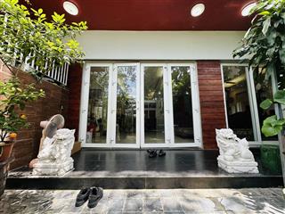 Biệt thự long biên  view sông  mặt tiền bề thế  gần trường quốc tế pháp
