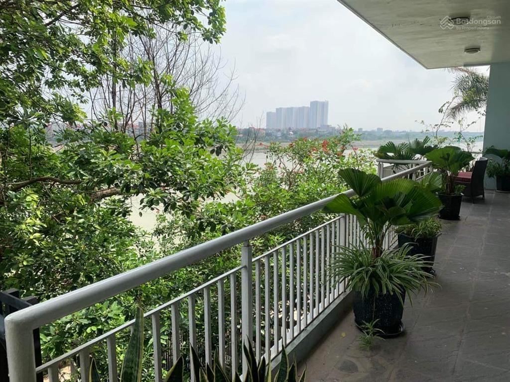 Biệt thự long biên  view sông  mặt tiền bề thế  gần trường quốc tế pháp
