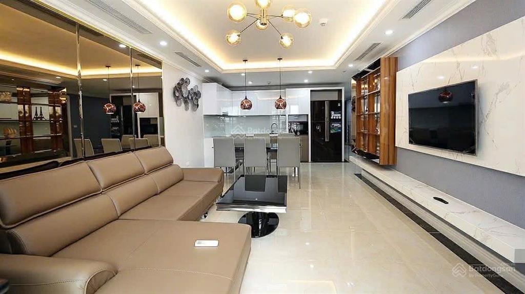Căn hộ cao cấp  d' le roi soleil xuân diệu  full nội thất  mở rộng đường đặng thai mai cực đẹp