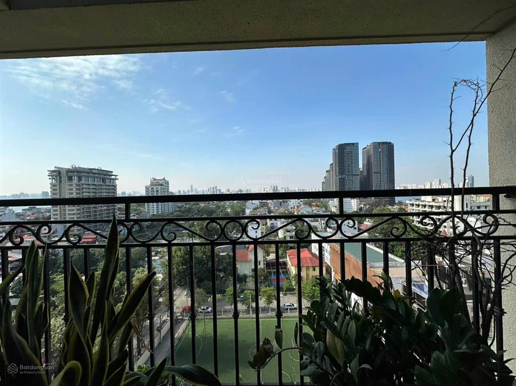 Căn hộ cao cấp  d' le roi soleil xuân diệu  full nội thất  mở rộng đường đặng thai mai cực đẹp