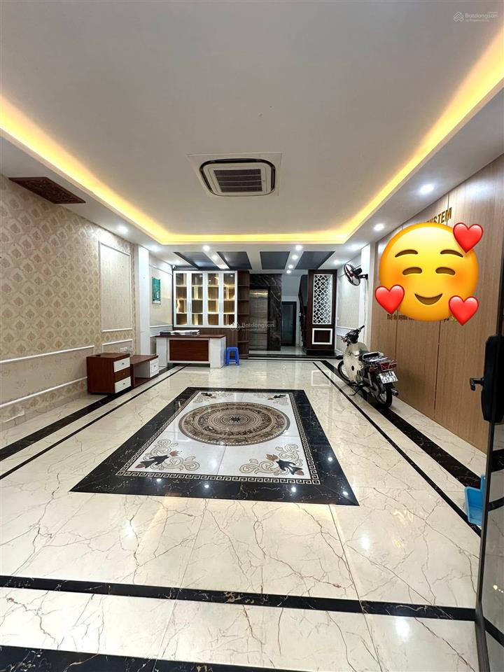 Phân lô đỗ quang  ô tô tránh  mặt tiền rộng  khu vực nhiều văn phòng  kinh doanh