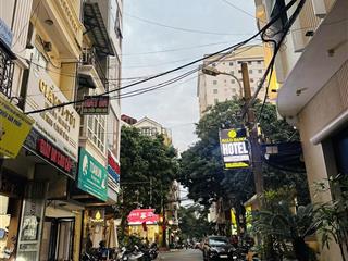 Phân lô đỗ quang  ô tô tránh  mặt tiền rộng  khu vực nhiều văn phòng  kinh doanh