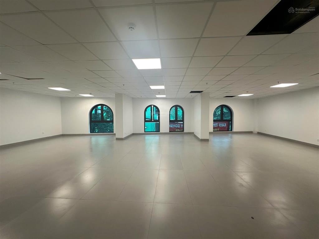 Cho thuê nhà mặt phố lê đức thọ 110m2 x 7 tầng mặt tiền 7m có hầm có thang máy, nhận nhà ngay