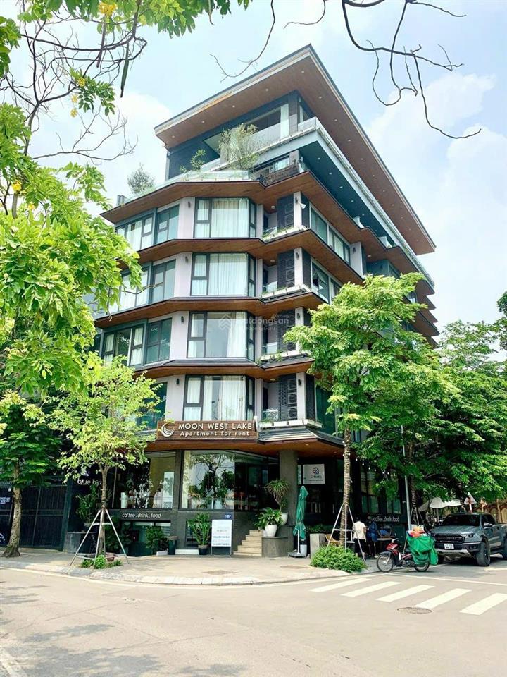 Cho thuê nhà mặt phố hoàng quốc việt, diện tích 100m x 9 tầng, lô góc 20m, thang máy có pccc đầy đủ