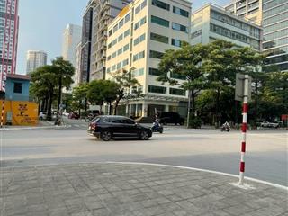 Cho thuê nhà mặt phố phạm văn đồng mặt tiền 12m. diện tích sử dụng 1800m2, kinh doanh mọi mô hình