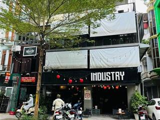 Cho thuê nhà mặt phố vũ trọng phụng, đoạn đẹp, mặt tiền 8m, nhà đẹp vuông vắn, thông sàn