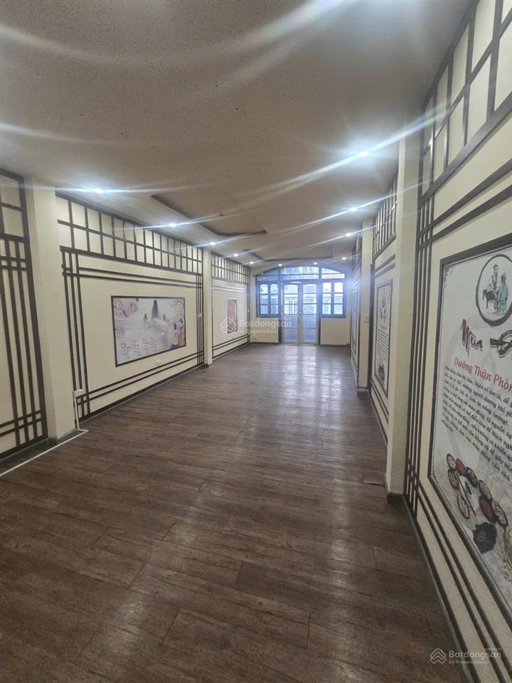 Cho thuê nhà mặt phố triệu việt vương diện tích 100m2 x 6 tầng mặt tiền 5m, nhà đẹp thông sàn