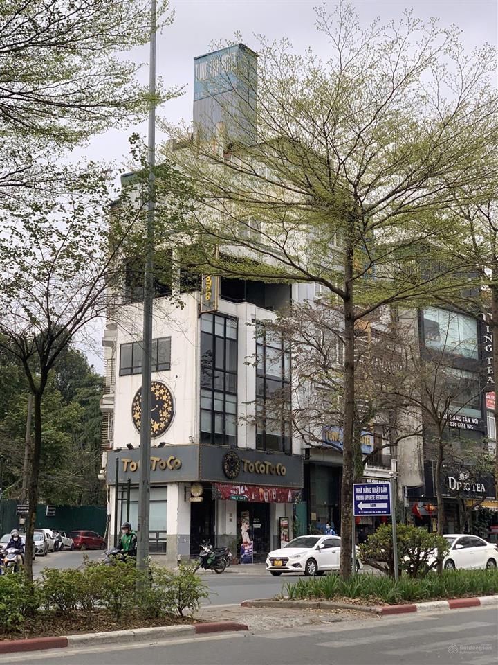 Cho thuê nhà mặt phố phùng hưng hoàn kiếm lô góc 11m diện tích 125m2 x 4t thuê thẳng thang máy