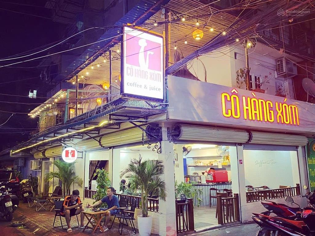 Cho thuê nhà mặt phố lạc long quân lô góc 20m diện tích 260m x 3 tầng cafe nhiều mô hình phù hợp