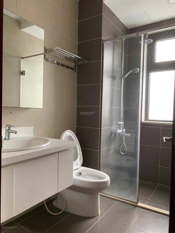 Hiếm! căn góc 2 mặt tiền view hồ 9x20 lakeview city, giá 38 tr/th, nhà hoàn thiện.