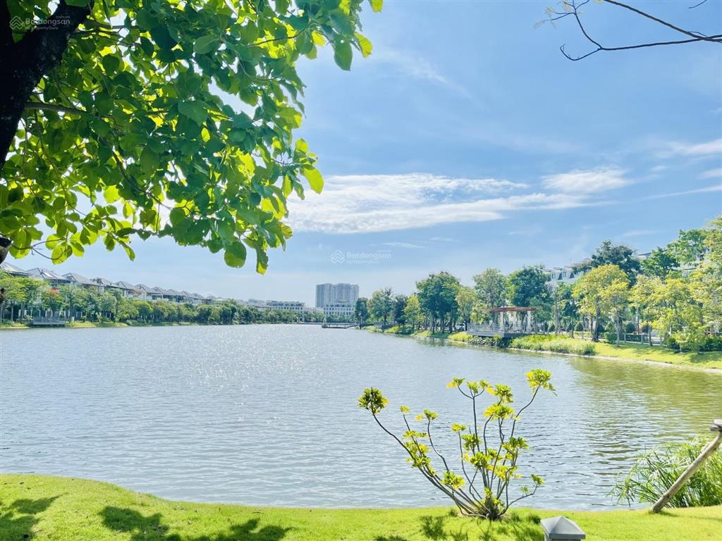 Lakeview city giá chỉ 25tr/th! nhà phố 1 trệt 3 lầu, 4pn hoàn thiện máy lạnh, rèm.