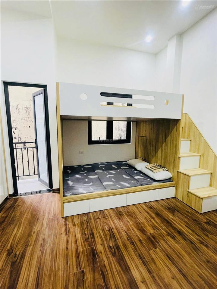 Bán toà chdv đường láng ngõ 3 gác thông thứ tung gần đh ngoại thương 58m2*5t 8pn, pccc