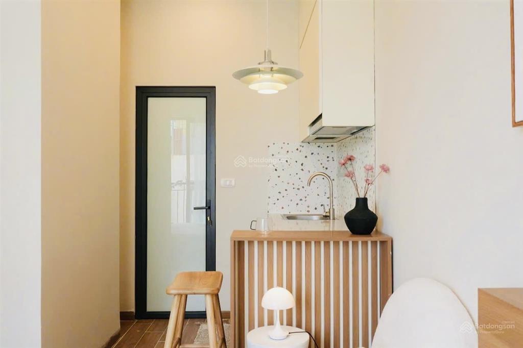 Bán toà chdv hào nam 2 thoáng trước sau ngõ thông kd gần hv âm nhạc 60m2*6t 10pn, pccc