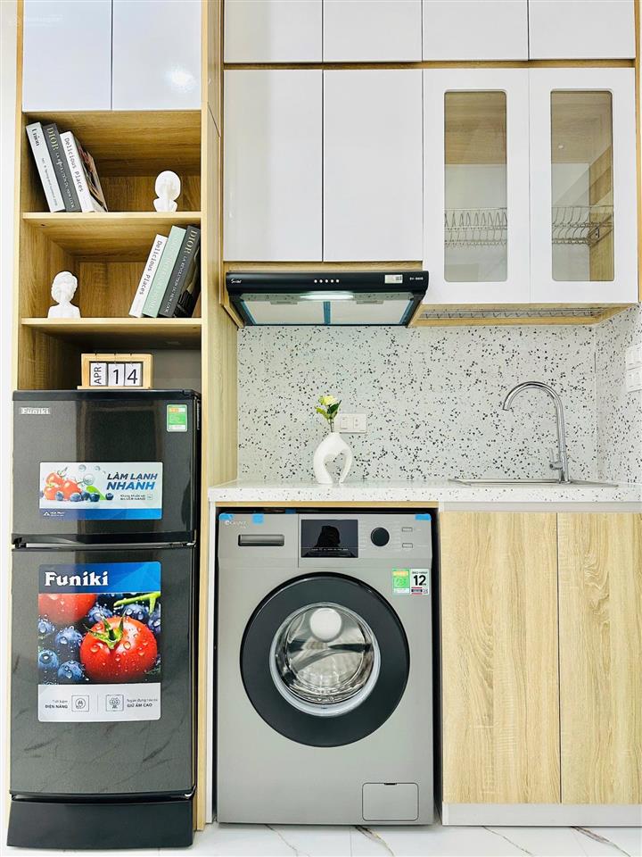 Bán toà chdv láng hạ ngõ 3 gác thông kd, 20m ra ô tô gần hv ngoại giao 60m2*5t, tm, 8pn, pccc