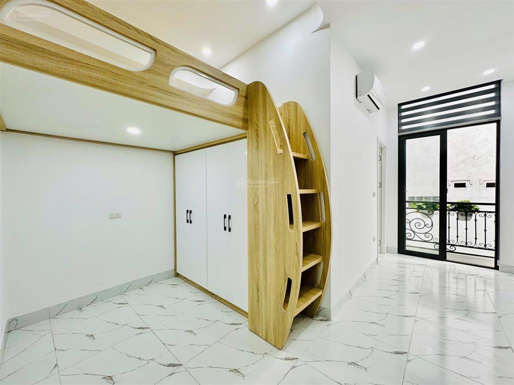 Bán toà chdv láng hạ ngõ 3 gác thông kd, 20m ra ô tô gần hv ngoại giao 60m2*5t, tm, 8pn, pccc