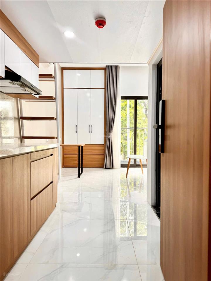 Bán toà chdv thái thịnh ngõ thông 3 gác, 50m ra ô tô gần đh thuỷ lợi 60m2*6t 11p kk, pccc